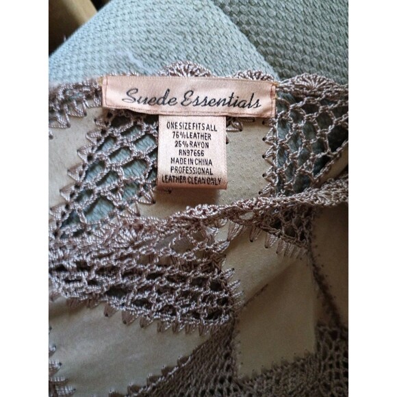 Suede Essentials Poncho OSFA Leather Patchwork Crochet Fringe Boho Cape - Picture 3 of 8